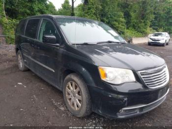  Salvage Chrysler Town & Country