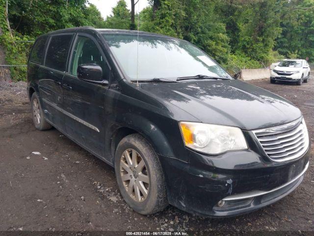  Salvage Chrysler Town & Country