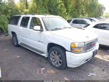  Salvage GMC Yukon