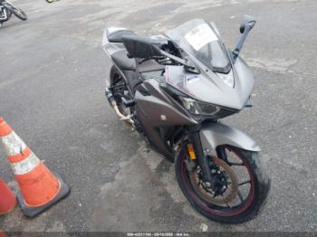  Salvage Yamaha Yzfr3