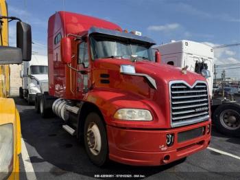  Salvage Mack 600