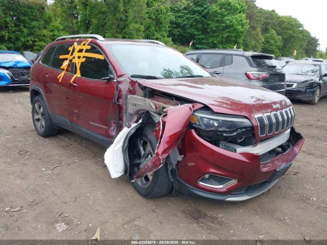 Salvage Jeep Cherokee