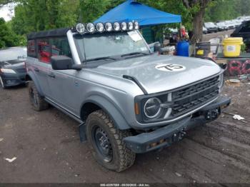  Salvage Ford Bronco