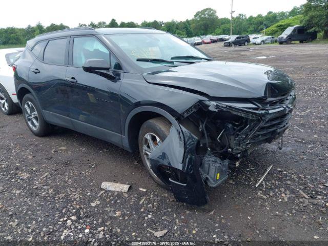  Salvage Chevrolet Blazer