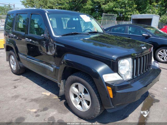  Salvage Jeep Liberty