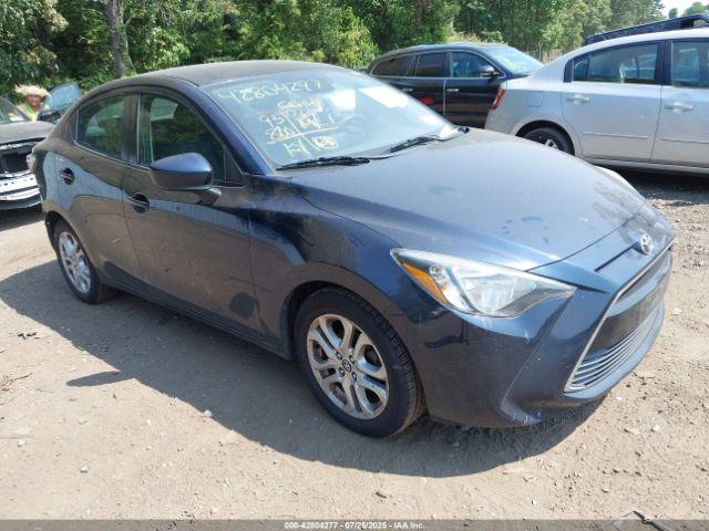 Salvage Toyota Yaris