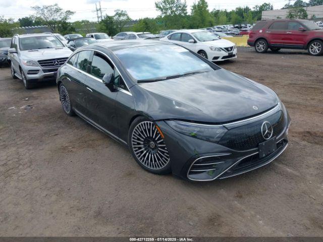  Salvage Mercedes-Benz EQS