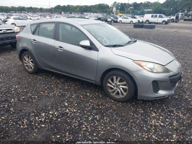  Salvage Mazda Mazda3