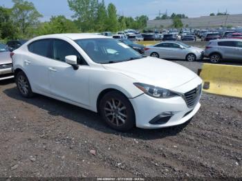  Salvage Mazda Mazda3