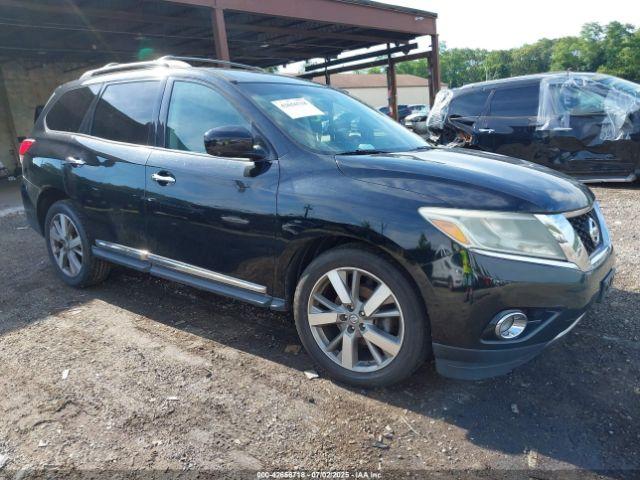  Salvage Nissan Pathfinder