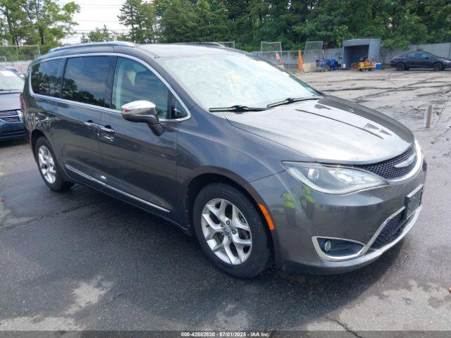  Salvage Chrysler Pacifica