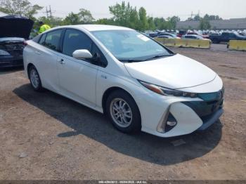  Salvage Toyota Prius Prime