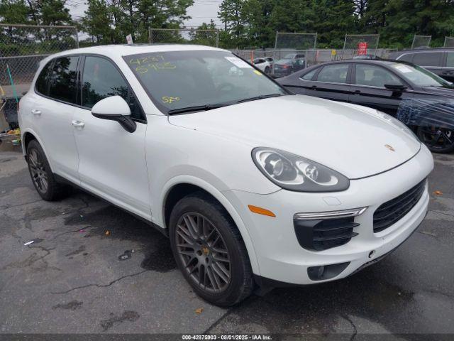 Salvage Porsche Cayenne