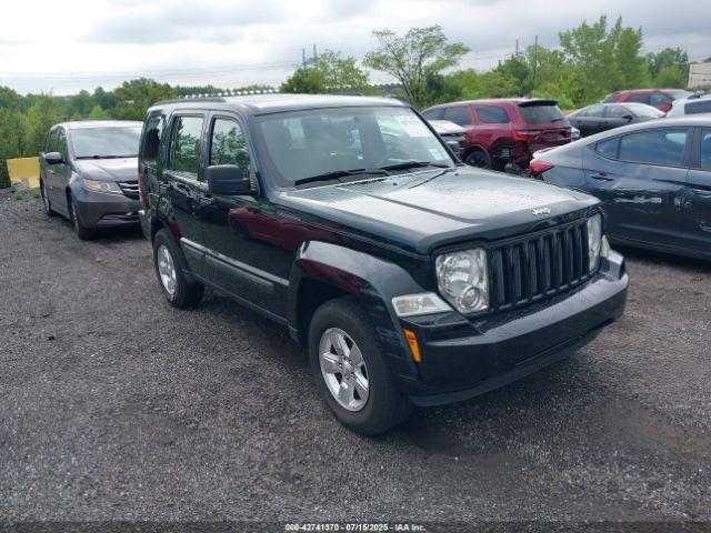  Salvage Jeep Liberty