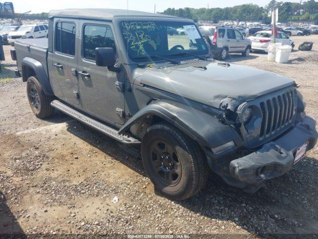  Salvage Jeep Gladiator