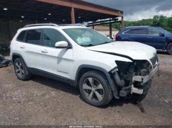  Salvage Jeep Cherokee