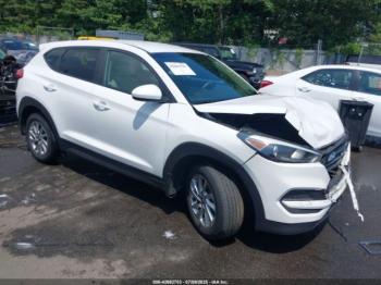 Salvage Hyundai TUCSON