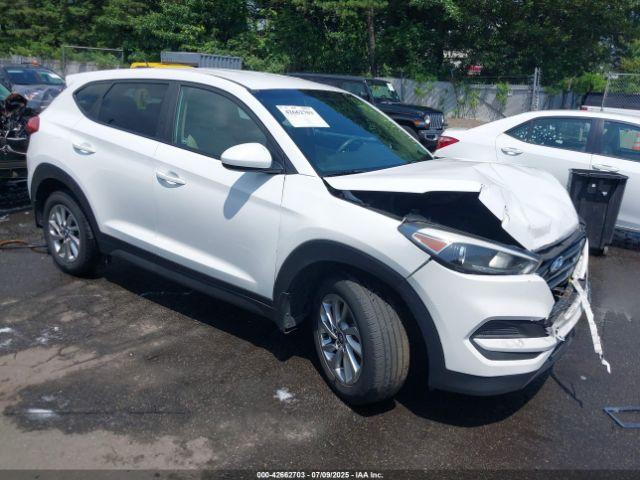  Salvage Hyundai TUCSON