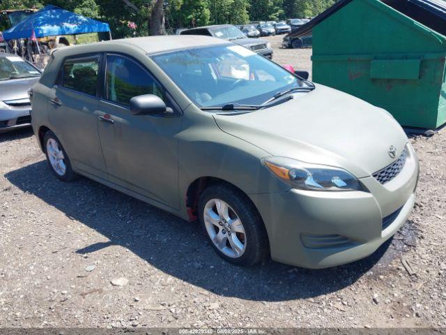  Salvage Toyota Matrix