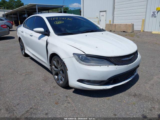  Salvage Chrysler 200