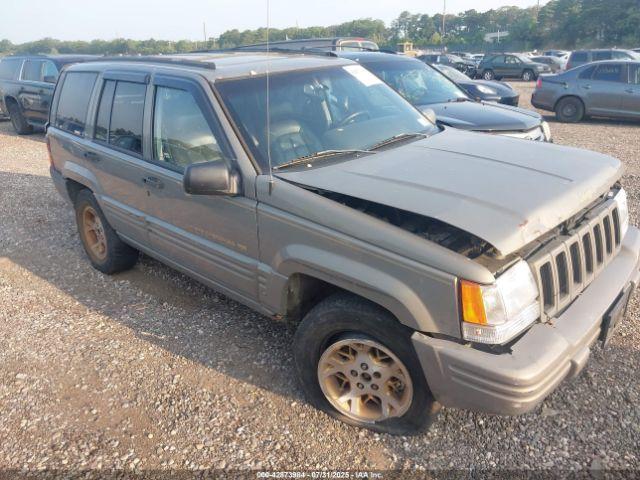  Salvage Jeep Grand Cherokee