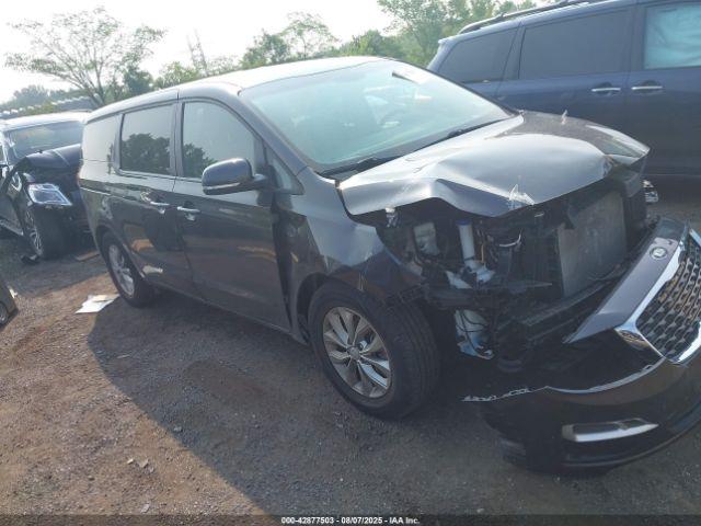  Salvage Kia Sedona