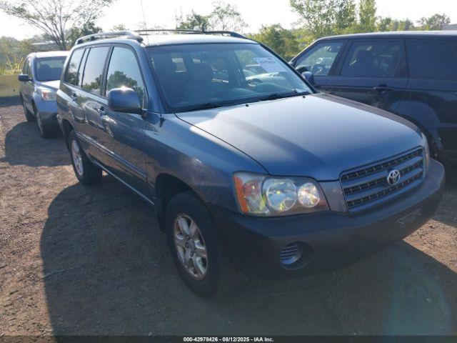  Salvage Toyota Highlander