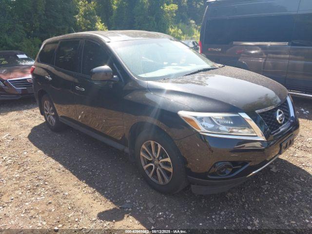  Salvage Nissan Pathfinder