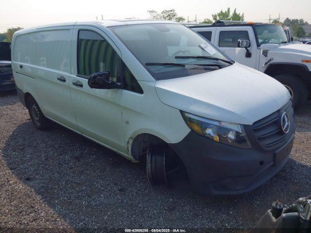  Salvage Mercedes-Benz Metris