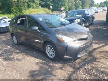  Salvage Toyota Prius v