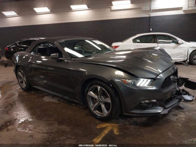  Salvage Ford Mustang