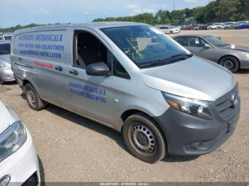  Salvage Mercedes-Benz Metris