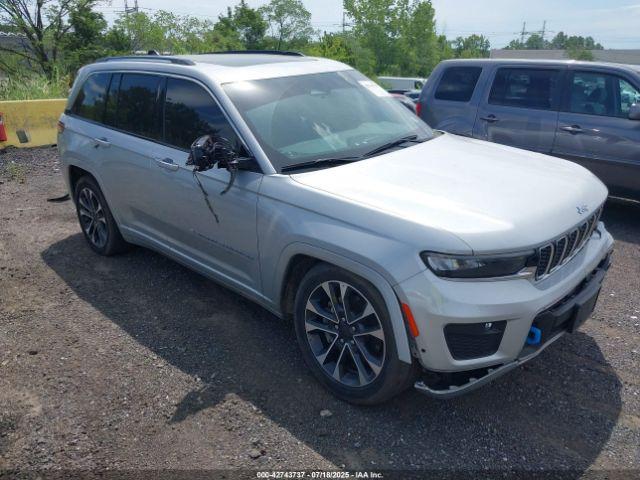  Salvage Jeep Grand Cherokee