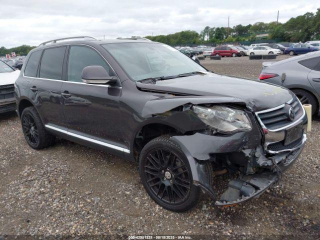  Salvage Volkswagen Touareg