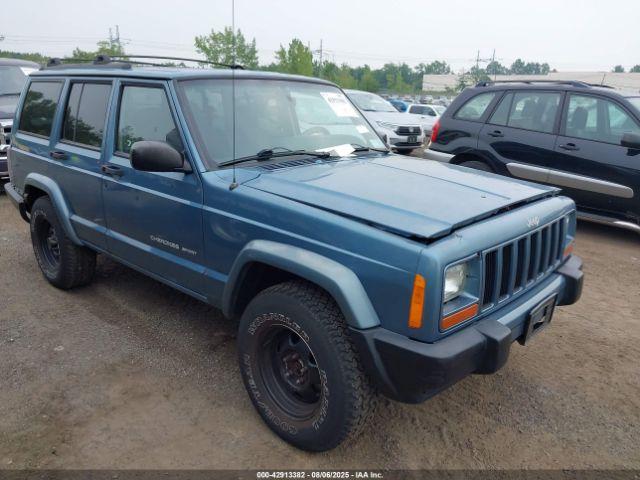  Salvage Jeep Cherokee