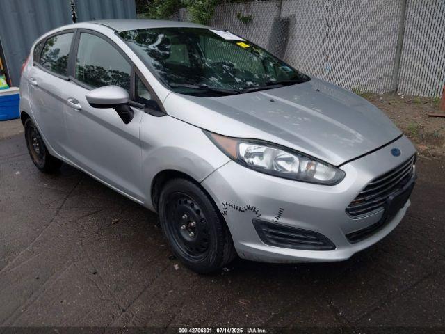  Salvage Ford Fiesta