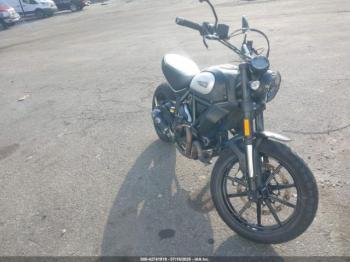 Salvage Ducati Scrambler