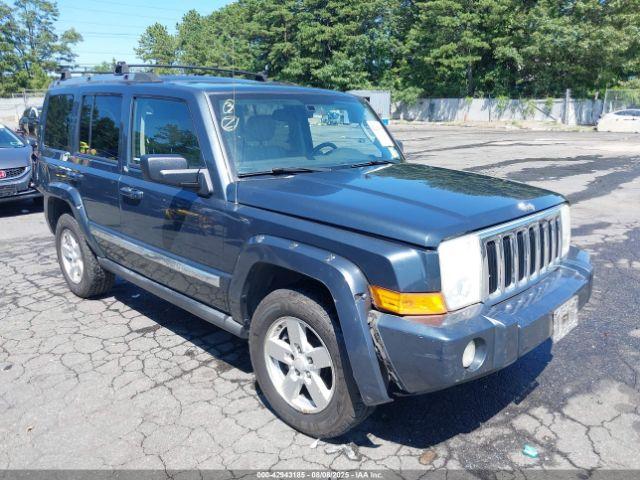 Salvage Jeep Commander