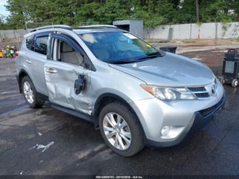  Salvage Toyota RAV4