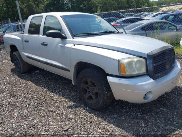  Salvage Dodge Dakota