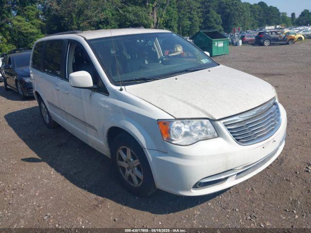  Salvage Chrysler Town & Country