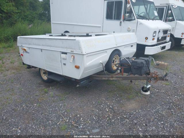  Salvage Fleetwood Taos