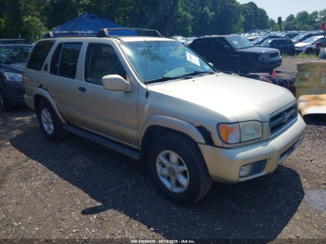  Salvage Nissan Pathfinder
