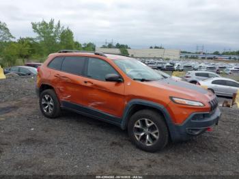 Salvage Jeep Cherokee