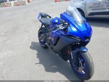 Salvage Yamaha Yzfr1