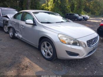  Salvage Volvo S60