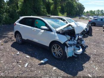  Salvage Ford Edge