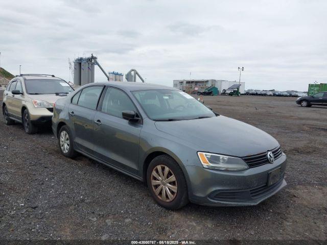  Salvage Volkswagen Jetta