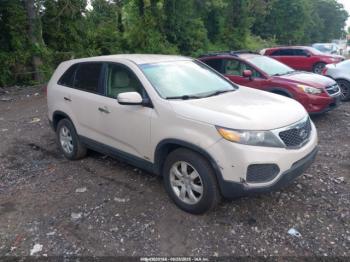  Salvage Kia Sorento