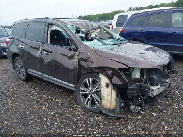  Salvage Nissan Pathfinder